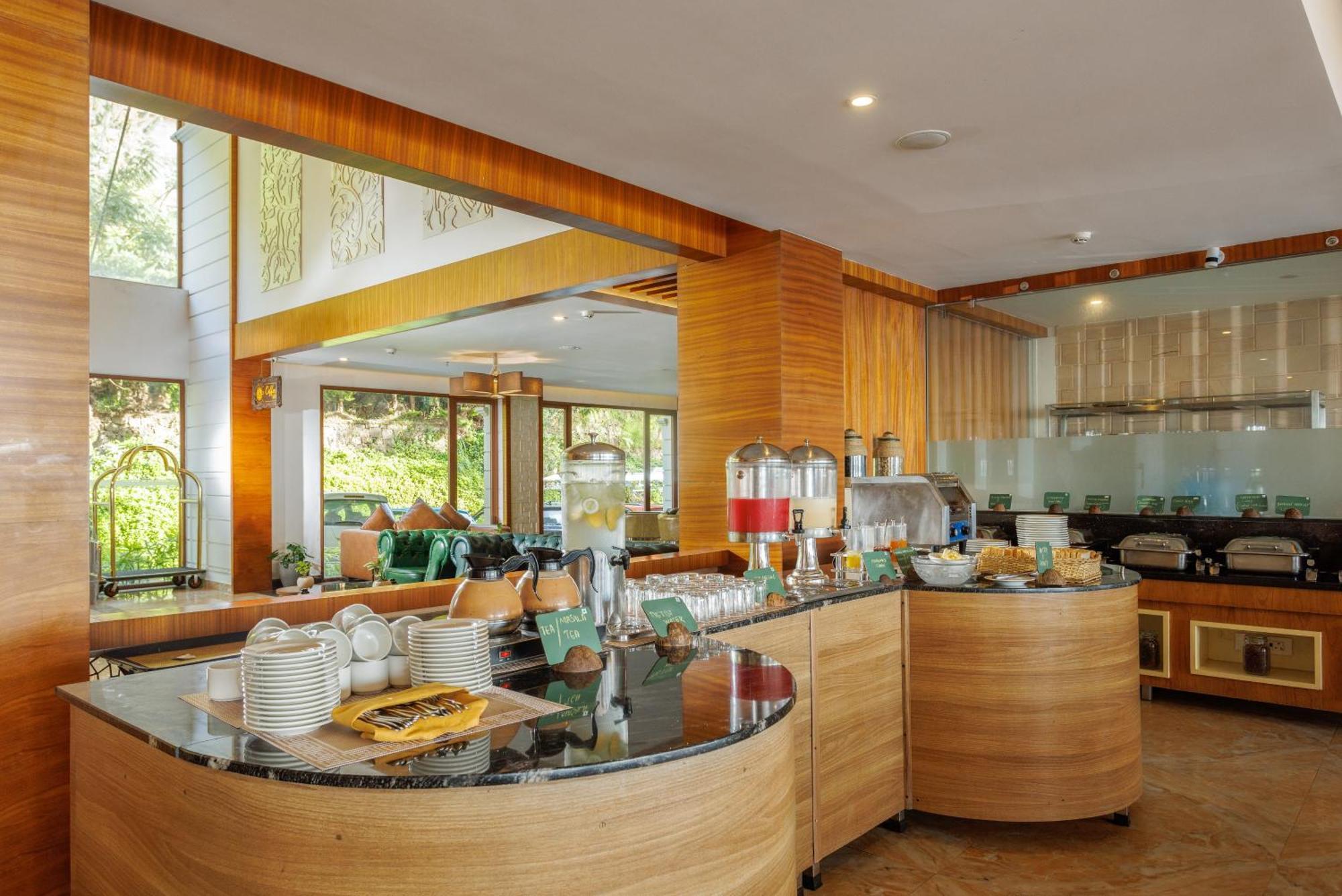 Amber Dale Luxury Hotel & Spa, Муннар Экстерьер фото