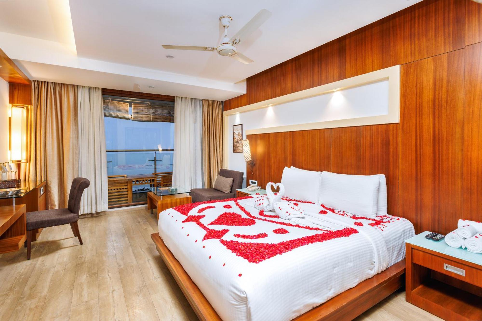 Amber Dale Luxury Hotel & Spa, Муннар Экстерьер фото