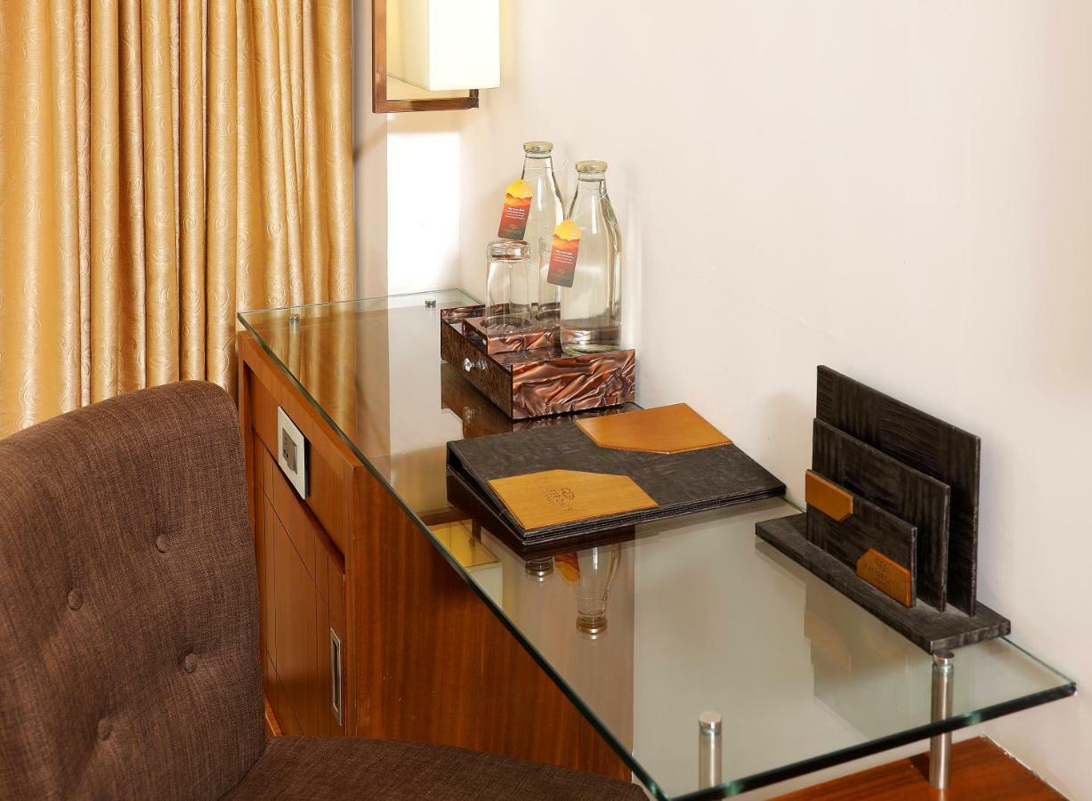Amber Dale Luxury Hotel & Spa, Муннар Экстерьер фото